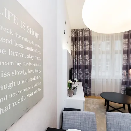 Modern Apartment Charvatova Prague Exterior photo