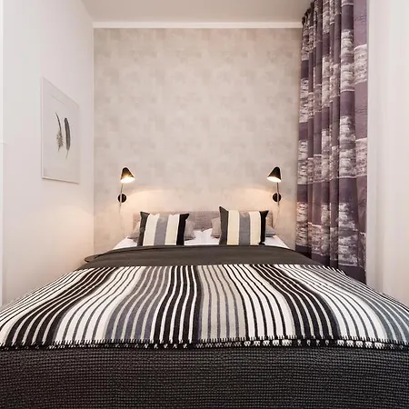 Modern Apartment Charvatova Prague Exterior photo