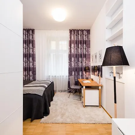 Modern Apartment Charvatova Prague Exterior photo