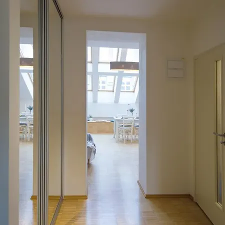 Modern Apartment Charvatova Prague Exterior photo