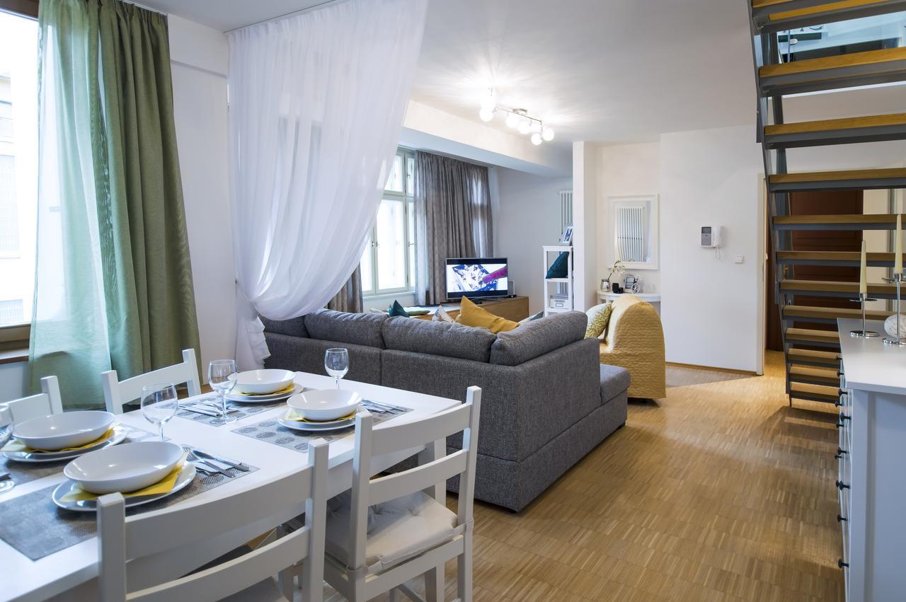 Modern Charvátova Appartement