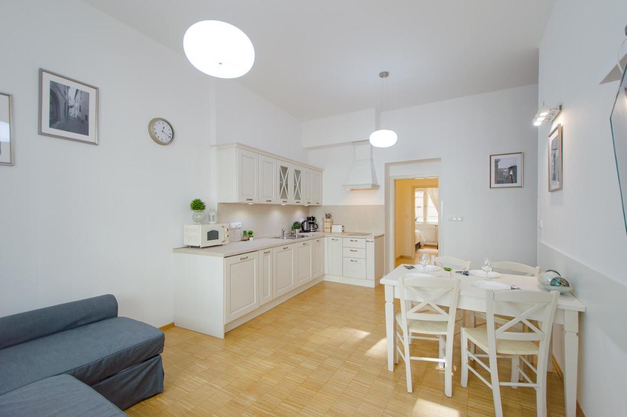 Appartement Modern Charvátova Praag