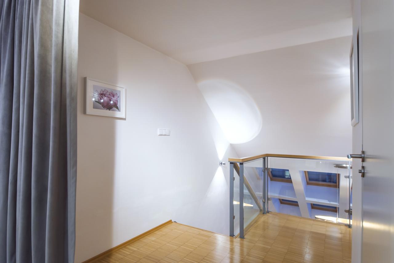 Apartmán Modern Charvátova Praha